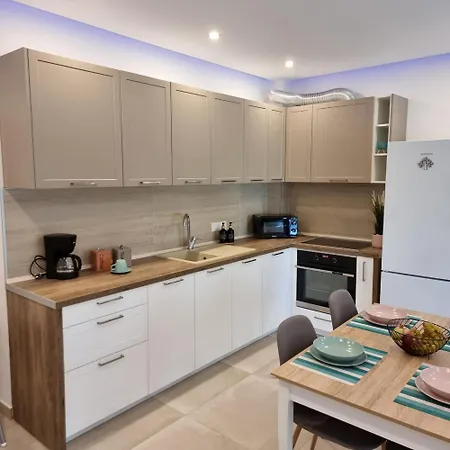 Apartment New Luxury *