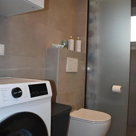 New Luxury Apartment Nea Kallikrateia