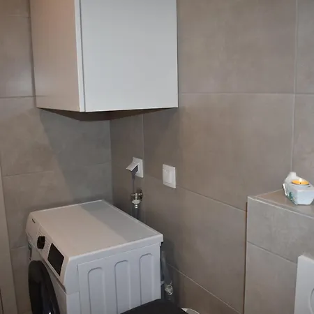 New Luxury Apartment *