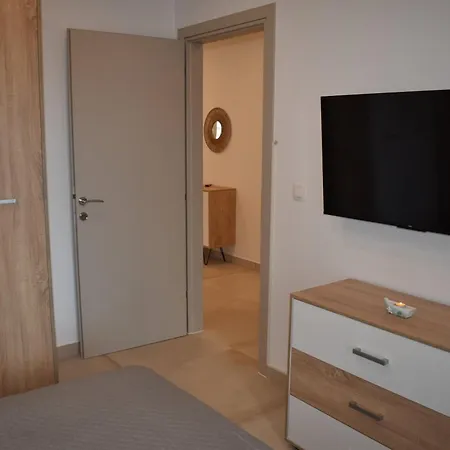 New Luxury Apartment Nea Kallikrateia