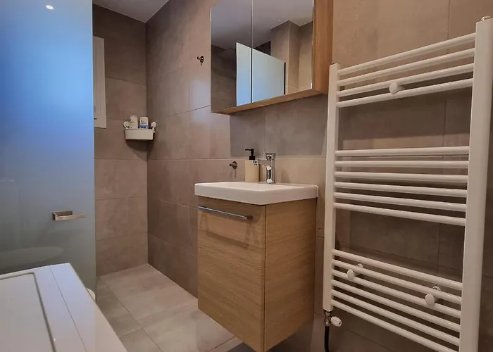 New Luxury * Nea Kallikrateia